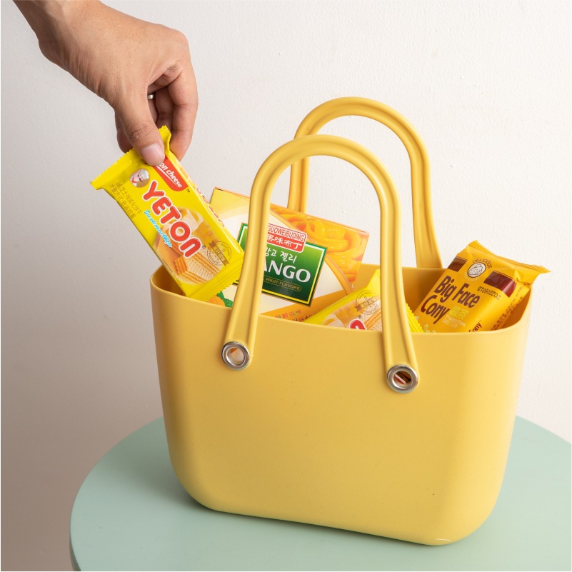 Nueva moda cesta de regalo de mano de plástico cesta de regalo de cumpleaños bolsa de baño cesta niños picnic cesta de almacenamiento