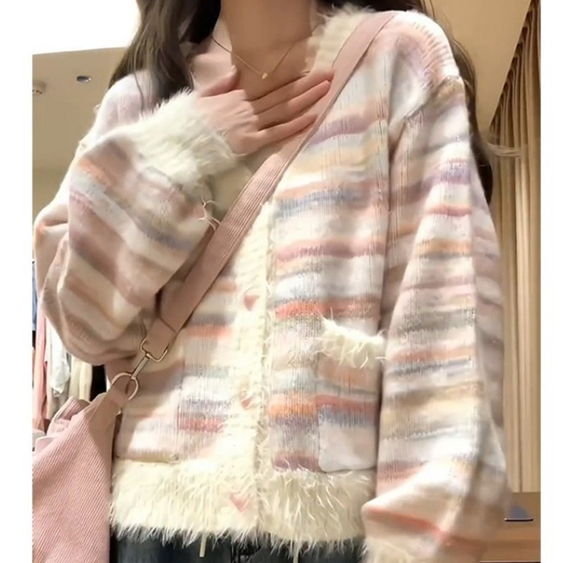 2023 otoño e invierno nuevo estilo de leche suelta estilo perezoso suéter abrigo Chanel estilo Arco Iris rayas suéter cardigan para las mujeres