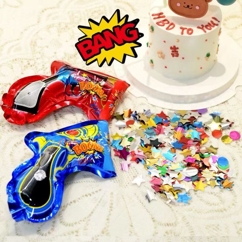 花火の銃の誕生日パーティーの結婚式のパーティーの新年の祝日の雰囲気の道具は花火の筒の小さい礼砲のおもちゃを持ちます。|undefined