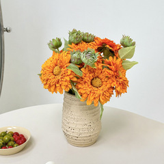 ハイエンドのヨーロッパのセラミック水玉模様の花瓶の装飾品、雰囲気シミュレーションブーケ、ホームテーブル装飾品