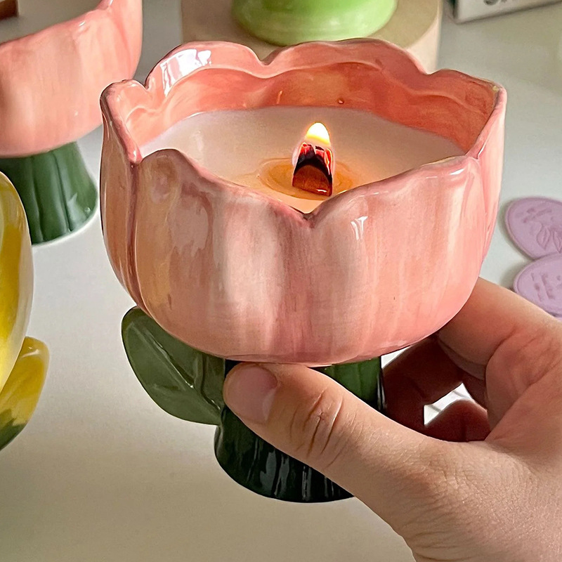 Tulip Aromatherapy Candle Cute Ceramic Bedroom Lasting Incense Atmosphere Gift Box Low Temperature Gift Giving Decorative Candle Cup