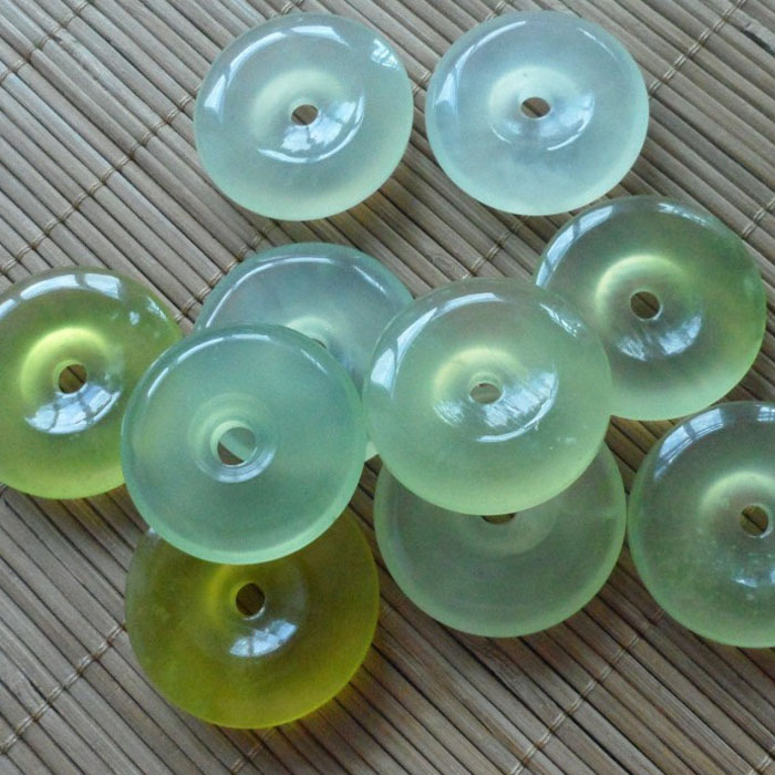 Natural jade Xiuyu safety buckle wholesale DIY jewelry natural jade pendant gift pendant