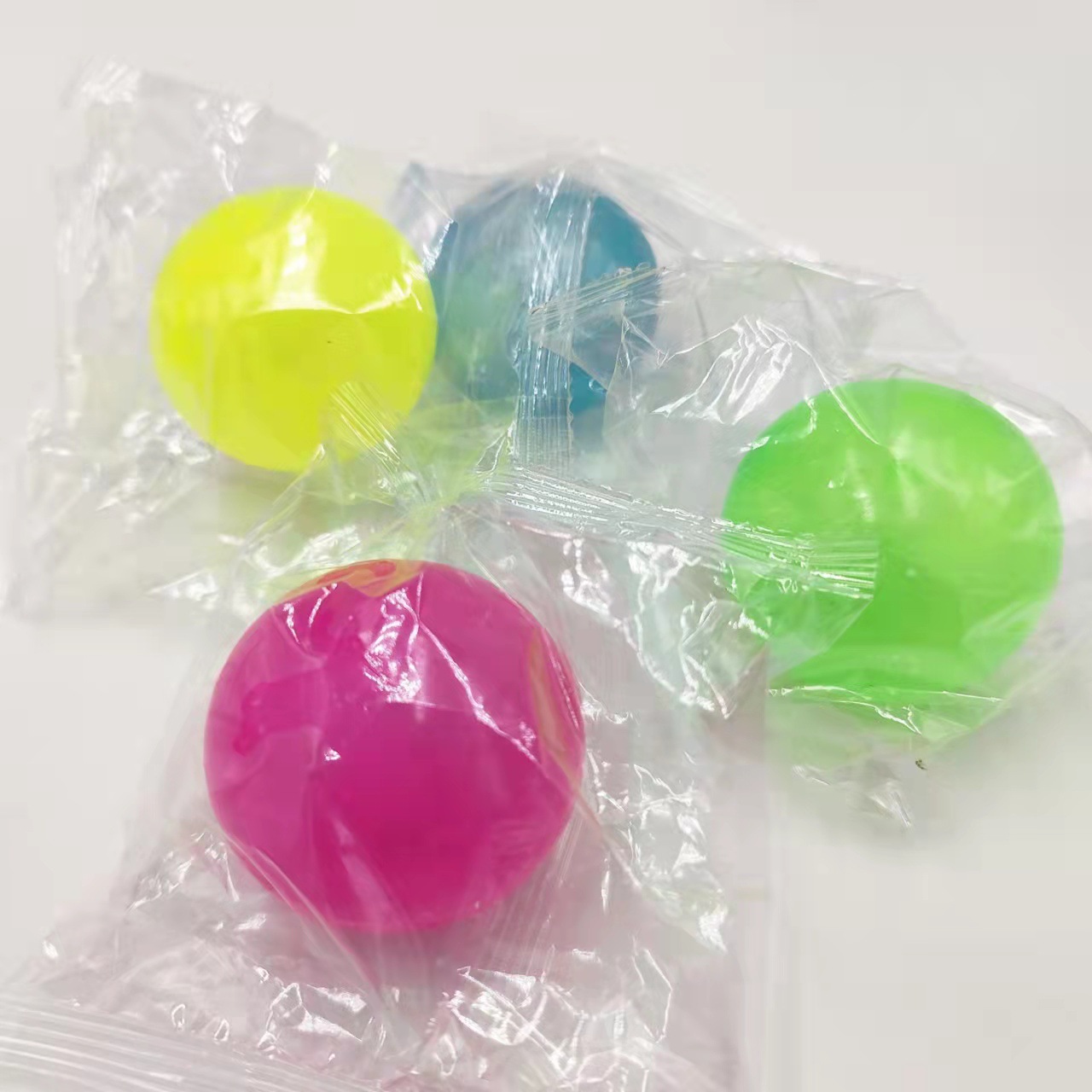 抖音夜光粘靶球粘墙减压发泄球 tpr互动吸顶球儿童飞镖粘粘球玩具