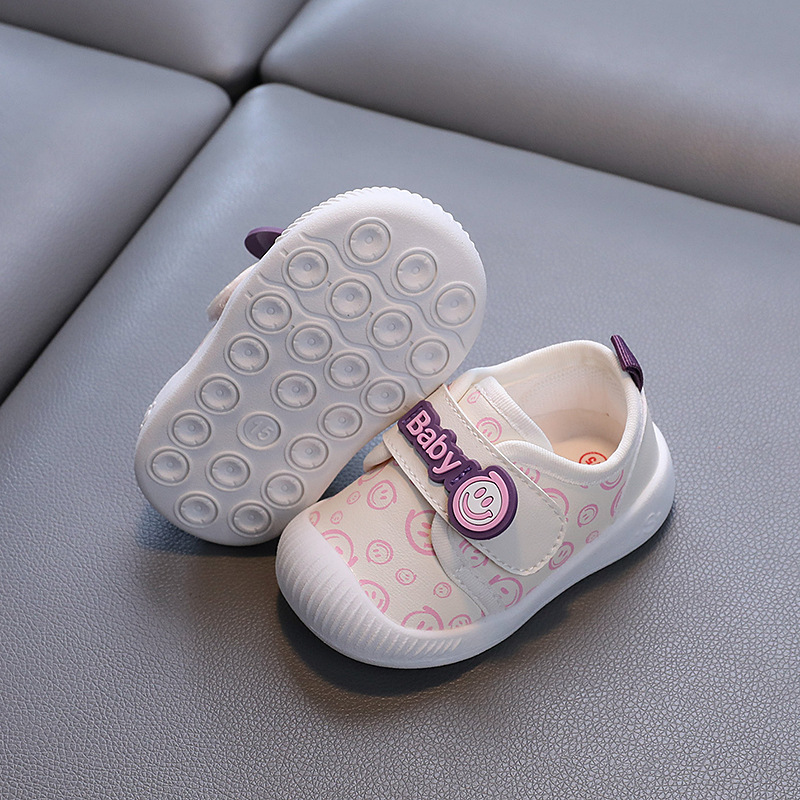 Zapatos de bebé otoño tesoro femenino suela suave 0-1 a 2 años caminando Baotou anti-colisión niños pequeños dibujos animados zapatos de bebé para hombres