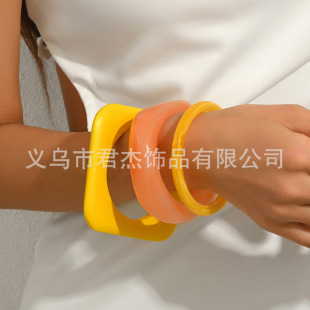�羳�¿��ɫ��֬ľ�^���C���b�׺η��ΈA�ίB���֭hŮʿ������b