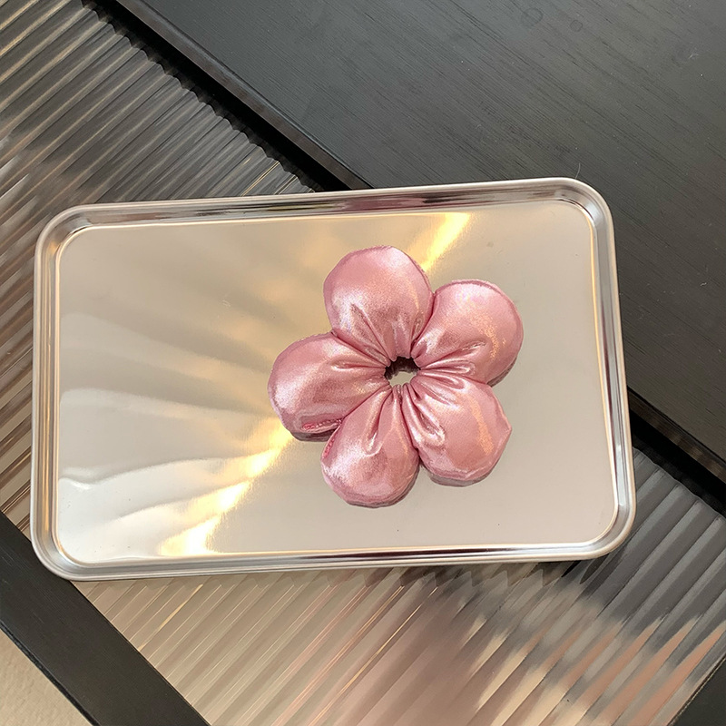 Niche Zhongins Senior Sense Bloggers con flores de esponja, anillo de pelo de pan tridimensional, viento dulce y fresco, anillo de pelo de intestino, tocado