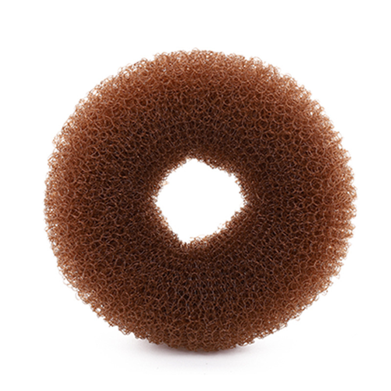 Fabricantes de bolos de cabeza de punto para el cabello atado adornamiento de cabello trenzado artefacto de donut anillo de cabello brote de flores herramientas de cabello
