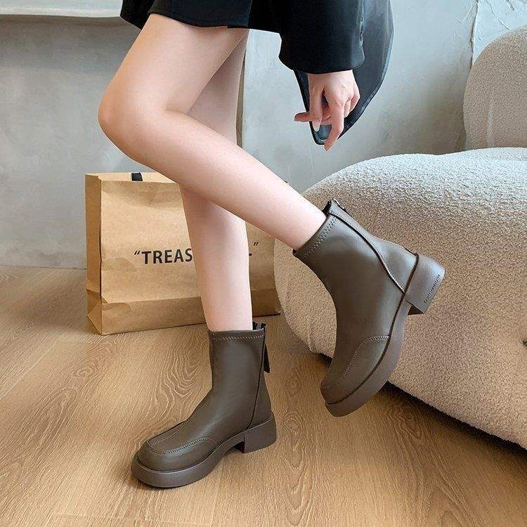 复古英伦风马丁靴女秋冬季2025新款鞋加绒短靴百搭厚底弹力瘦瘦靴