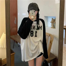 大数字印花宽松拼色长袖T恤女学生秋冬新款圆领插色袖中长款上衣