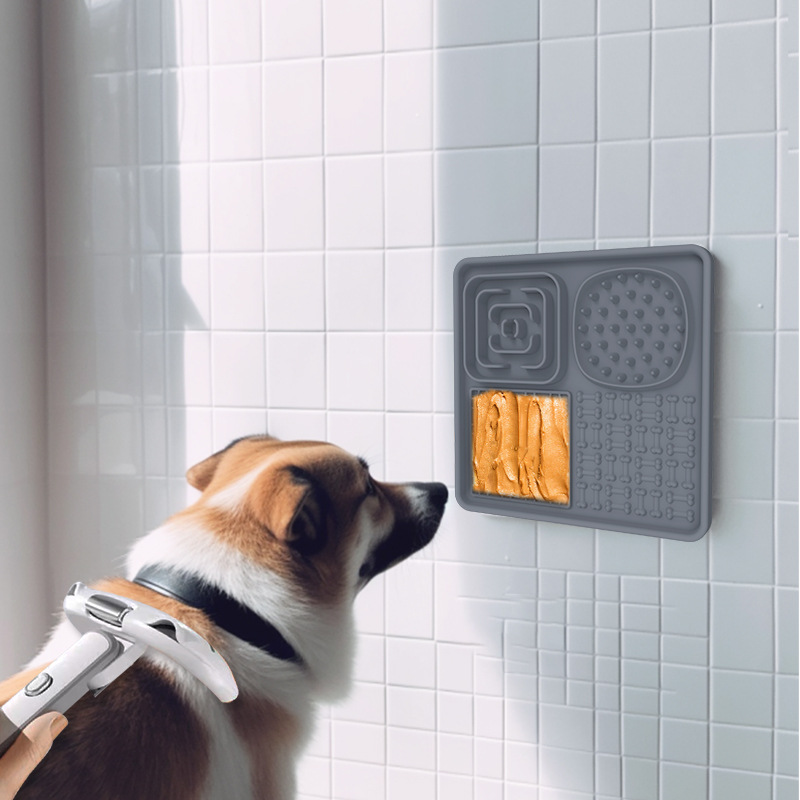 Amazon Venta caliente lechón de silicona perro mascota lamiendo pad Slow Food entrenamiento lamiendo pad Baño de perro belleza estabilizador artefacto