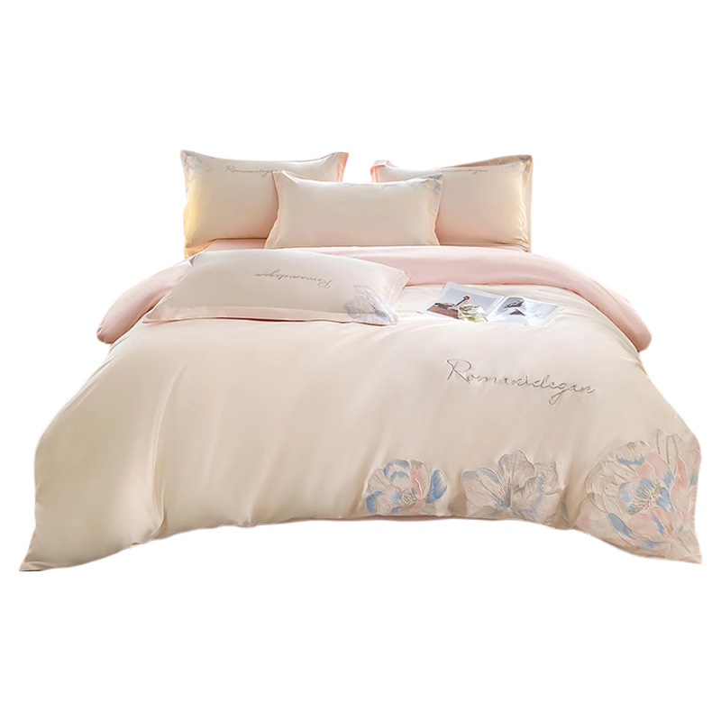 Ropa de cama de seda de hielo fresca de verano Juego de cuatro piezas de ropa de cama de alta gama de lujo ligero Funda de edredón 2025 nueva ropa de cama de tres piezas