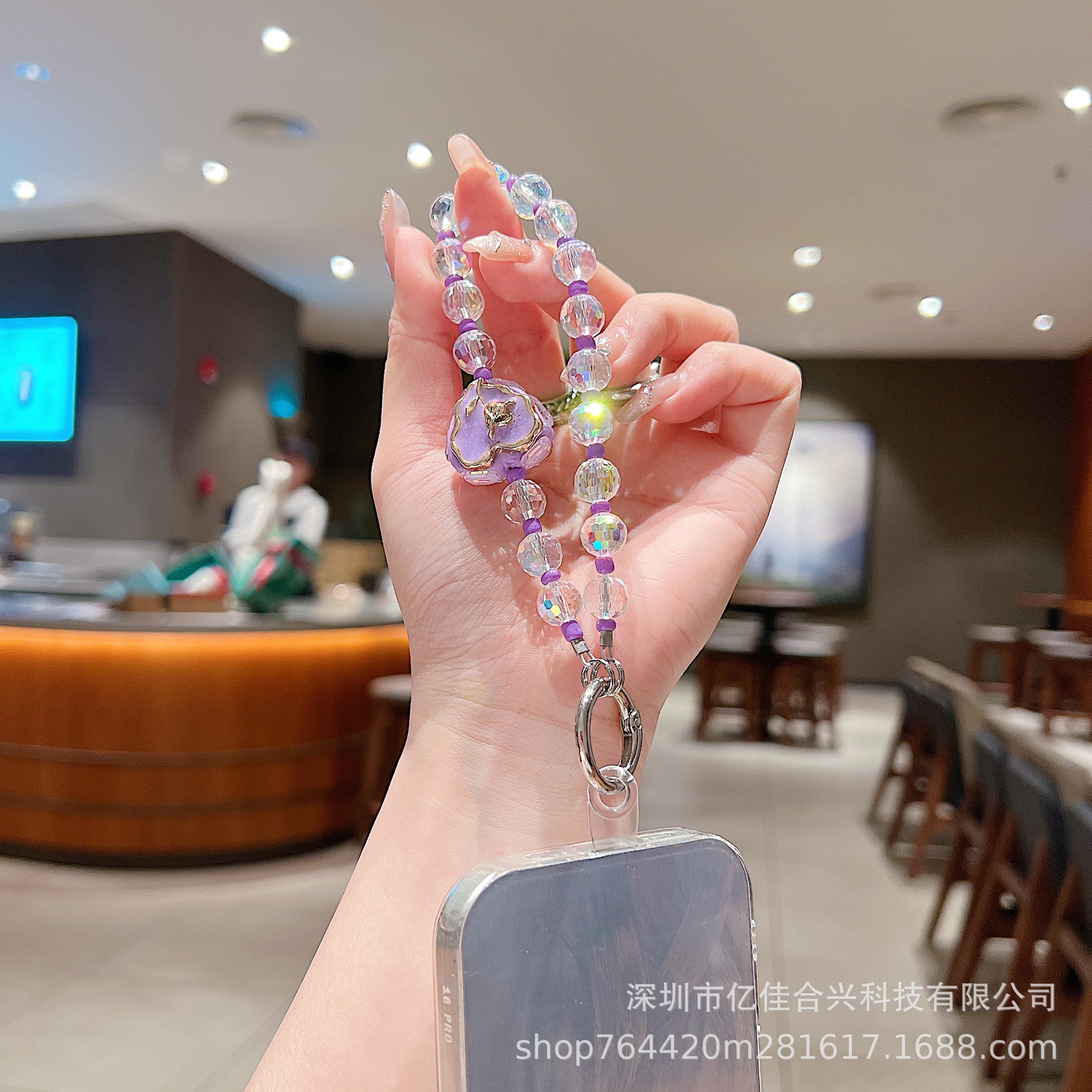 Verano pequeño y fresco cordón de cadena de teléfono móvil cristal colorido accesorios creativos amor flor pintada cordón de hebilla de metal