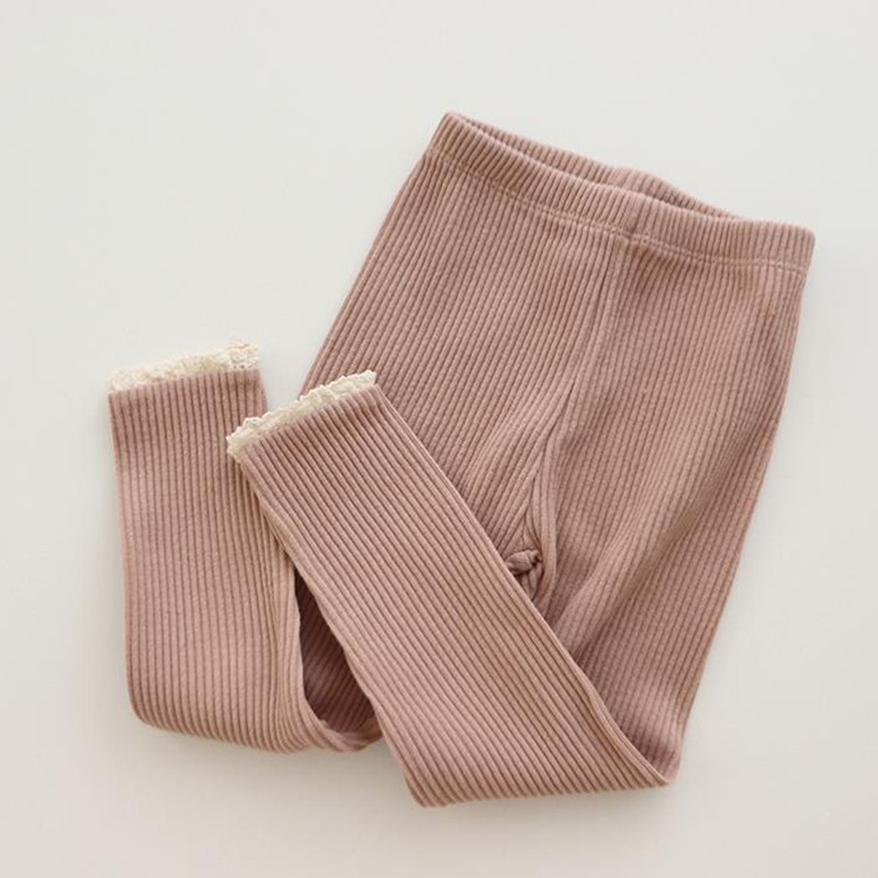 Pantalones de algodón para niños de comercio exterior de estilo coreano pantalones de niñas primavera y otoño leggings elásticos altos pantalones de niña a rayas al por mayor