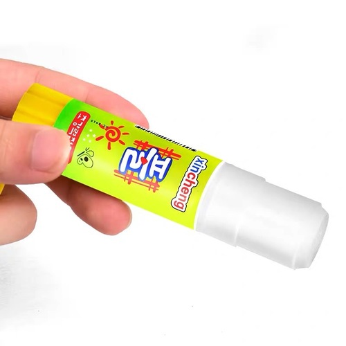 Solid Glue Sticks Bulk Wholesale Handmade Solid Glue Office Supplies Student Glue White Solid Glue 9g