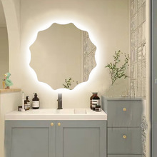 led浴室鏡不規則異形鏡子衛生間智能鏡梳妝鏡子掛牆式洗手台燈鏡