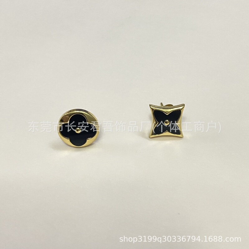 高版本菱形贝母18K四叶草耳钉轻奢耳环方圆钛钢老花尖花耳饰跨境|undefined