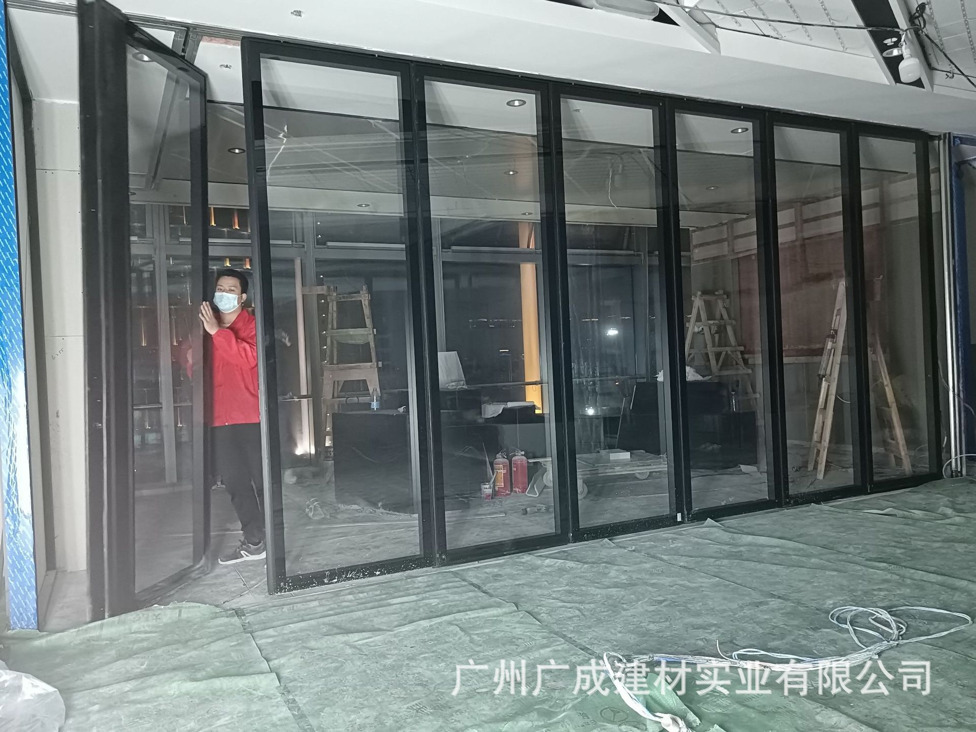 酒店隔断活动屏风 移动隔墙板式高隔墙 折叠铝合金隔断会议室隔间