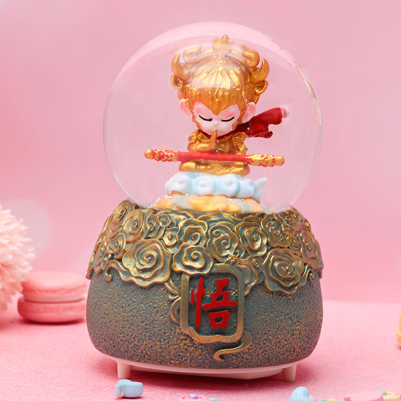 Linda campana tren azul gordo bola de cristal caja de música para niños y compañeros de clase regalo caja de música de nieve brillante