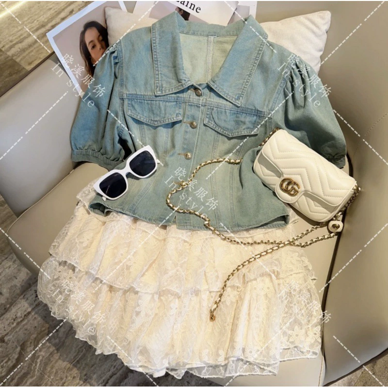 «Кросс-браничная торговля»? universal design set, brace, denim jacket, city style, trend of season, with short sleeve
