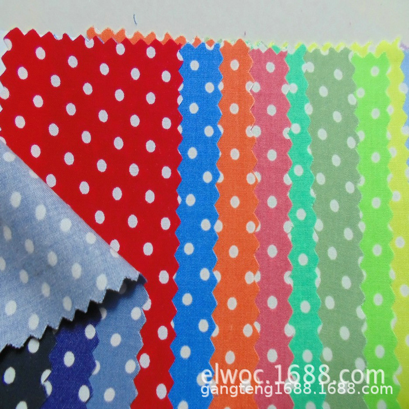 3毫米点点 环保布料 圆点棉布 箱包服饰制衣面料 圆形白点 布2792