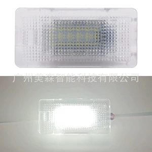 Directly supplied by the manufacturer, these are suitable replacement parts for BMW E39 transparent, always-on white LED license plate lights