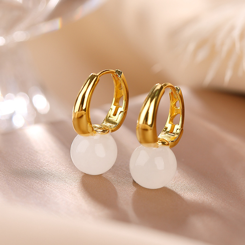 Bông tai bạc S925 mạ vàng đính đá jasper trắng hình trái tim rỗng — Kiểu ngọc trắng