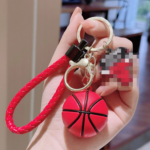 Personalized basketball keychain creative pvc soft rubber basketball star car key bag pendant couple small gift
