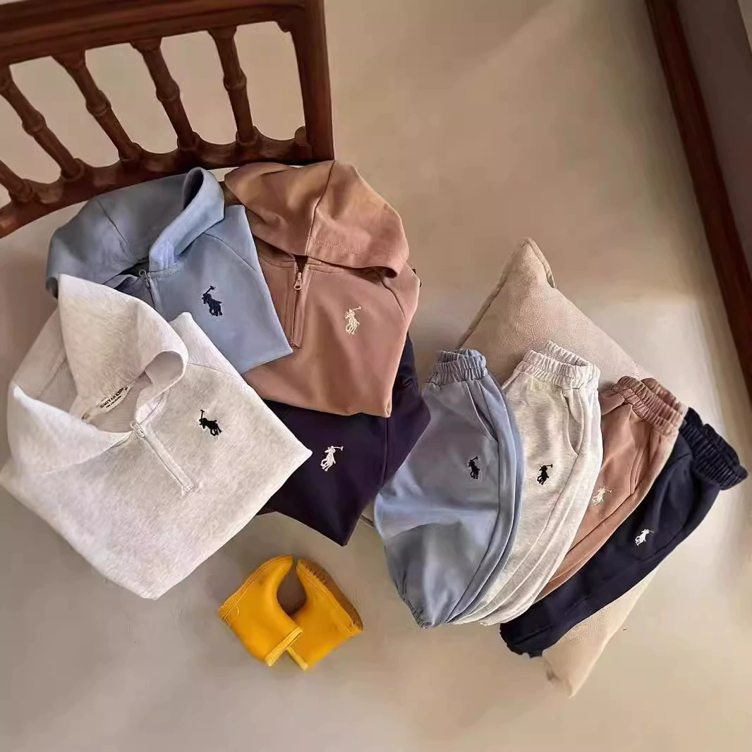 Детский костюм 2025 весна и осень новый мужской и женский мальчик корейская вышивка свитера с капюшоном