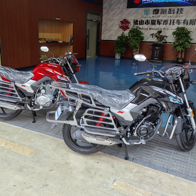 Cross-border DK two-wheel fuel-powered motorcycle, new model, fuel-efficient men's motorcycle, hot-selling in Africa