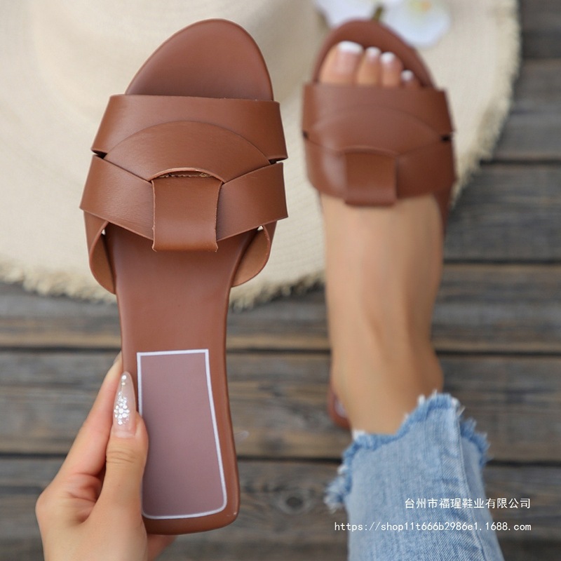 跨境大码拖鞋2025年夏季新款时尚百搭欧美风交叉平底拖鞋slippers|undefined