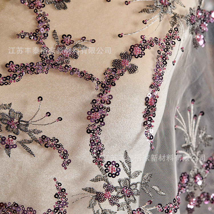 Tejido de cuentas, línea rosa, esquinilla rosa, cuentas de perforación tridimensional, vestido de noche de moda de alta gama
