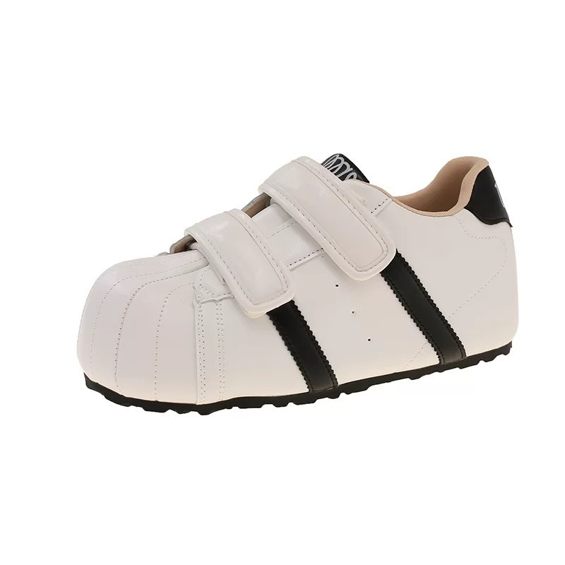2026 primavera y otoño cabeza grande velcro grueso suela pequeña zapatos blancos nicho de mujer universal zapatos casuales resistentes al desgaste tendencia de verano
