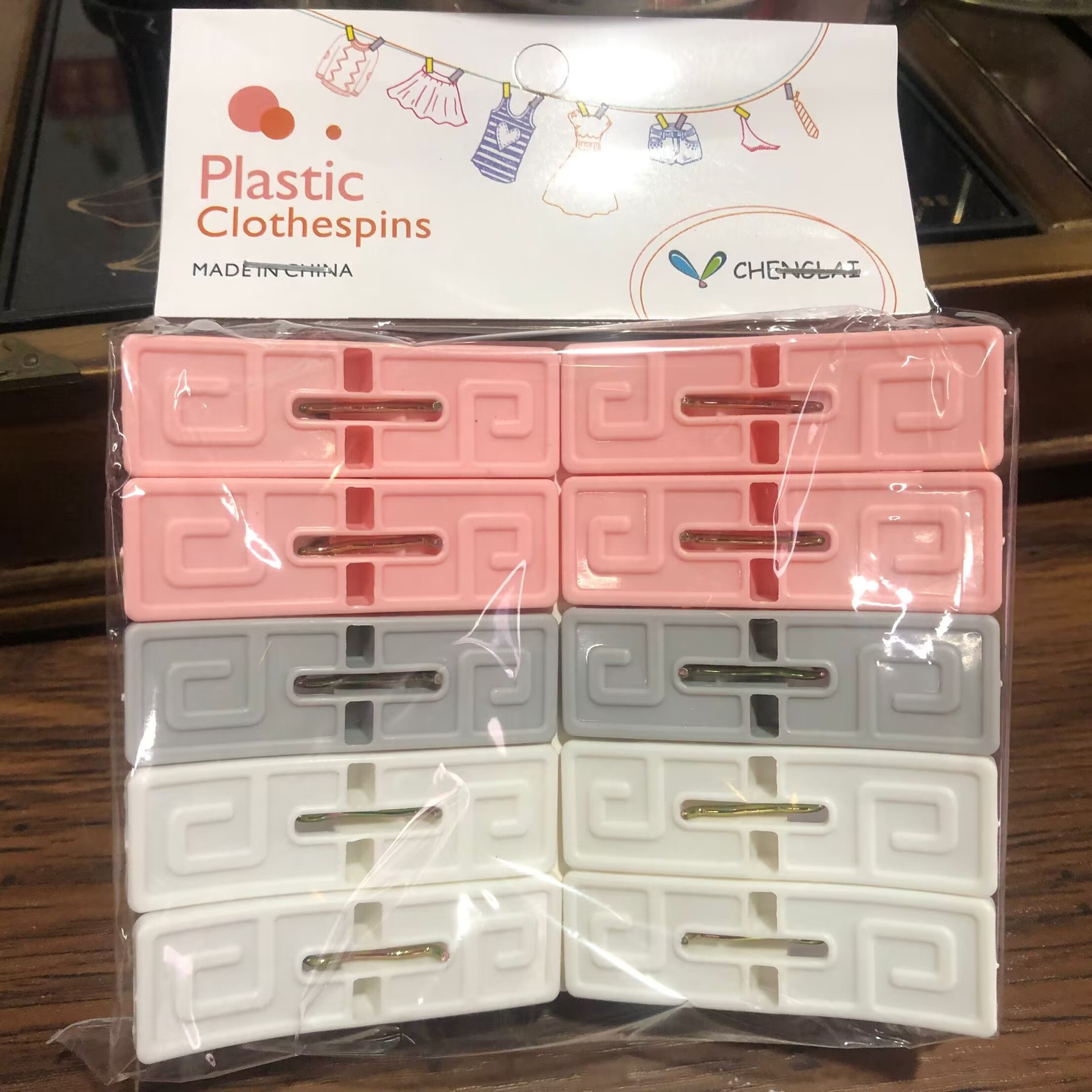 10 piezas de pinzas de plástico para ropa, pinzas de resorte, pinzas de ropa antideslizantes para el balcón del dormitorio, clips de fijación de ropa interior colorida, modelos de comercio exterior