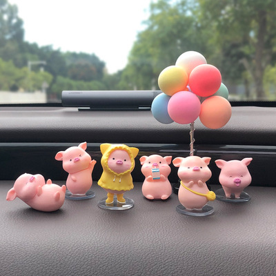 Adornos para el automóvil Adornos de la consola central del automóvil del cerdito de la red de Internet Adornos para el automóvil Dibujos animados creativos Decoración linda del automóvil Mujer