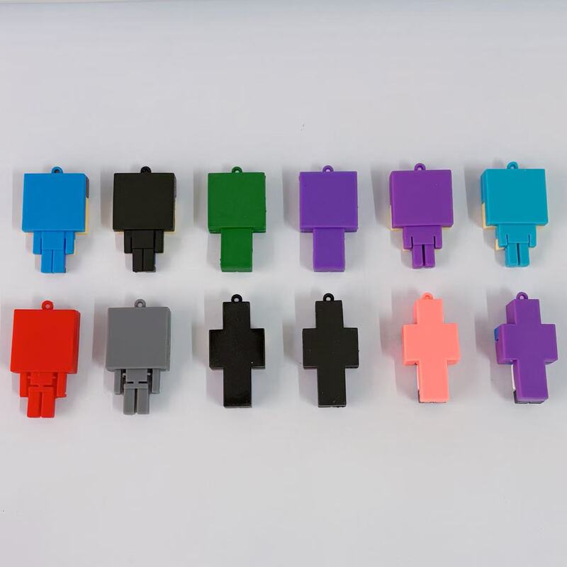 クリエイティブな売れ筋の Minecraft 周辺機器 Minecraft キーホルダー スクールバッグ ペンダント 漫画バッグ ペンダント 人形|undefined