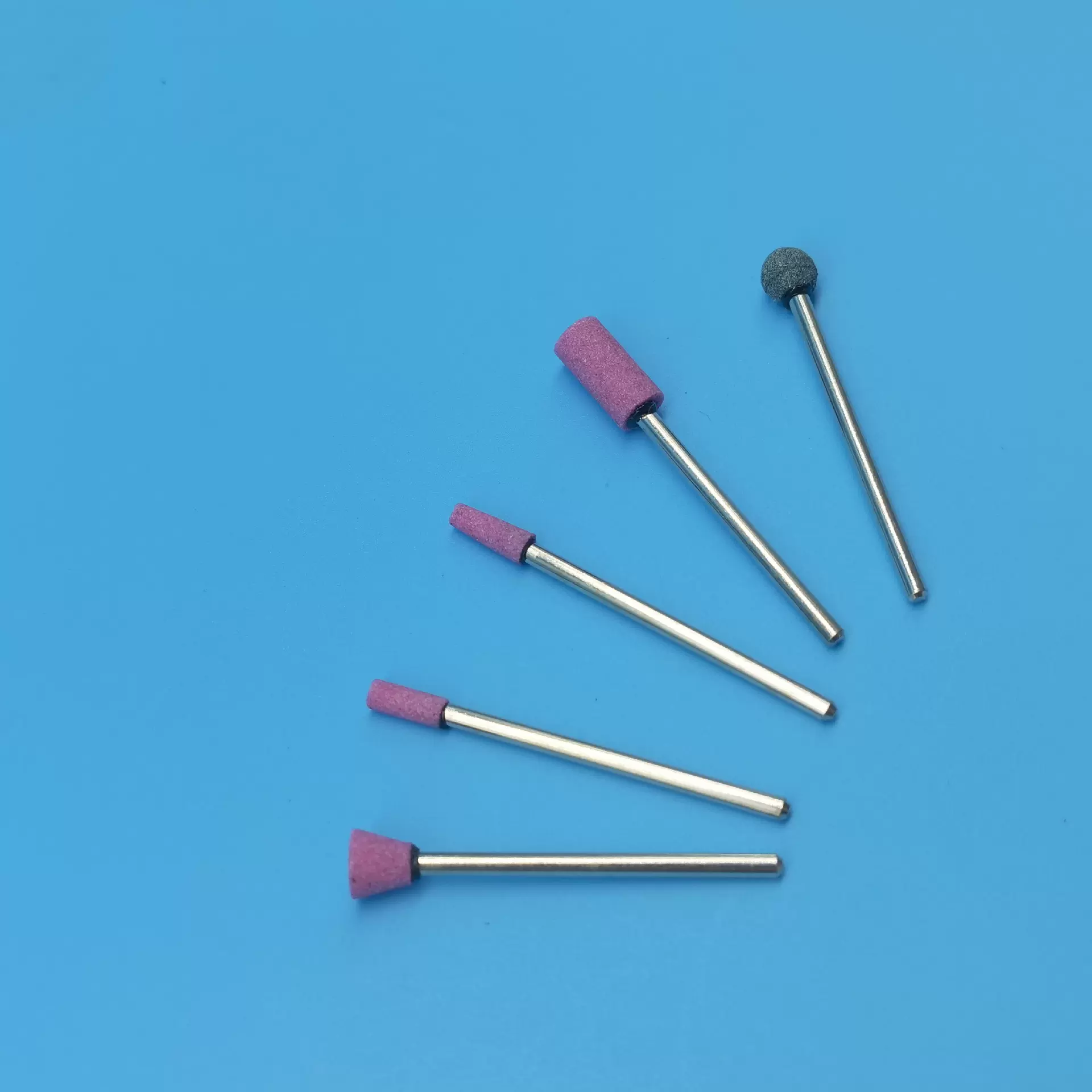 厂家直供铬钢玉粉红绿色砂轮小5种砂轮磨头2.35mm圆柱锥形火石仔