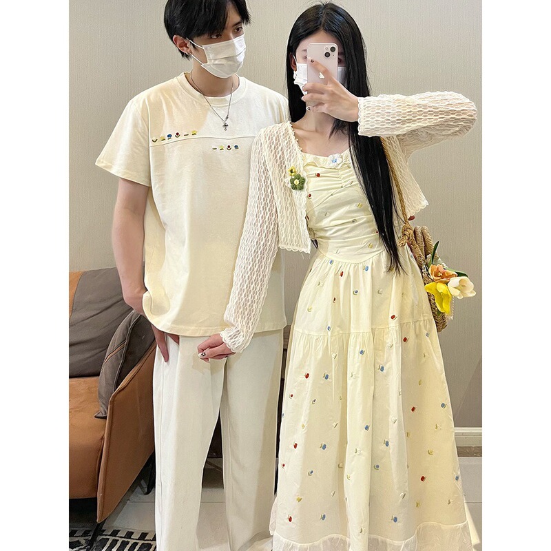 Couple's High-End Outfit Set: One Top and One Skirt, French-Style Gentle Floral Spaghetti Strap Dress Paired with a Cardigan Two-Piece Set