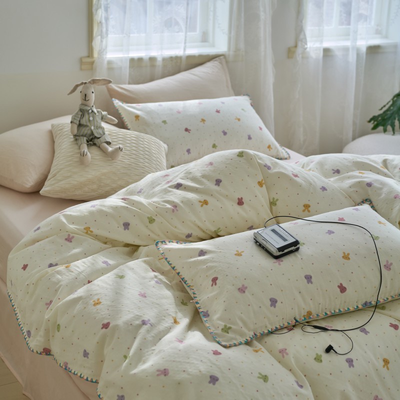 Class a Maternal and Infant Grade Rabbit-Themed All-Cotton Four-Piece Set, Soft Double-Layer Gauze Duvet Cover, Bed Sheet, Fitted Sheet Style Bedding, Skin-Friendly