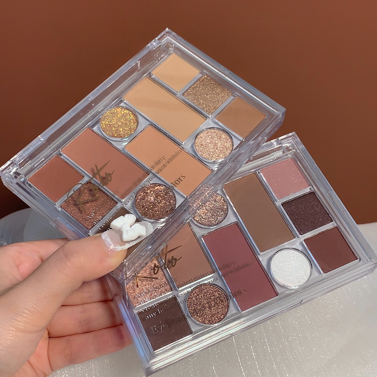 ROTO十二色眼影盘 12色亮片闪粉珠光哑光 小红书眼影抖音直播同款