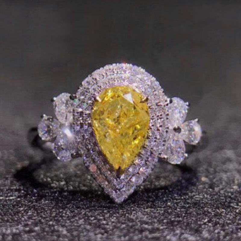 New Luxury Full Diamond Water Drop Pear-shaped Yellow Diamond Zircon Copper Ring display picture 2