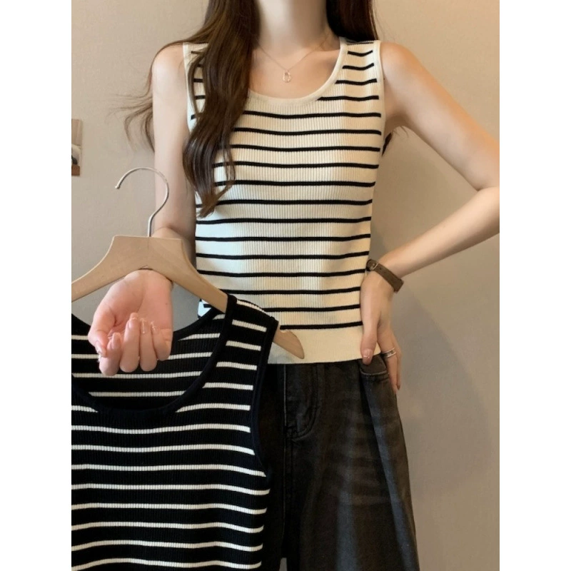 Полосатый вязаный топ для женщин, новинка весны 2025 года, топ больших размеров для прикрытия живота и похудения, лето.