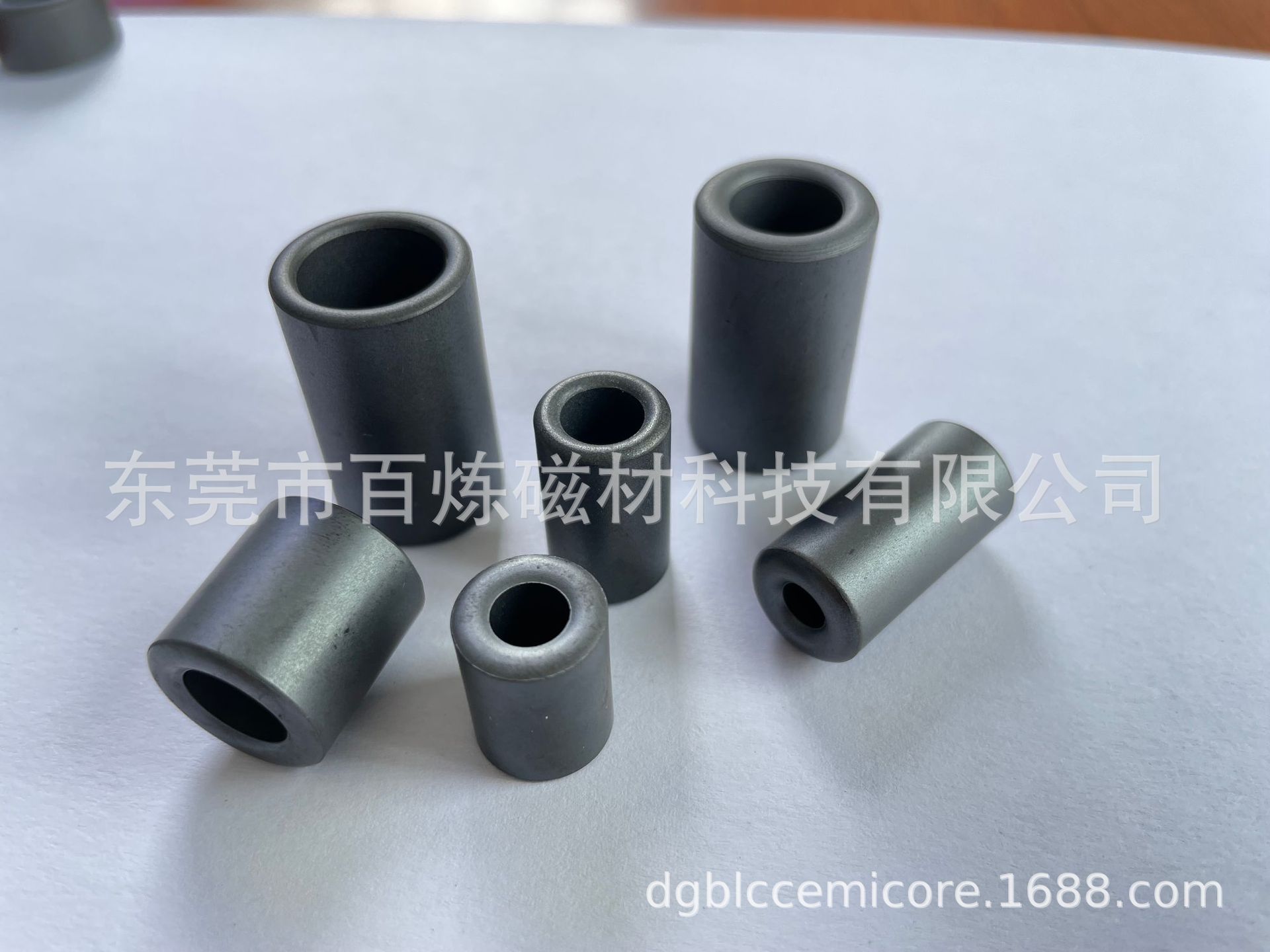 批发抗干扰镍锌铁氧体磁环夹扣式磁环扁磁环跑道型磁电源线磁环-阿里巴巴