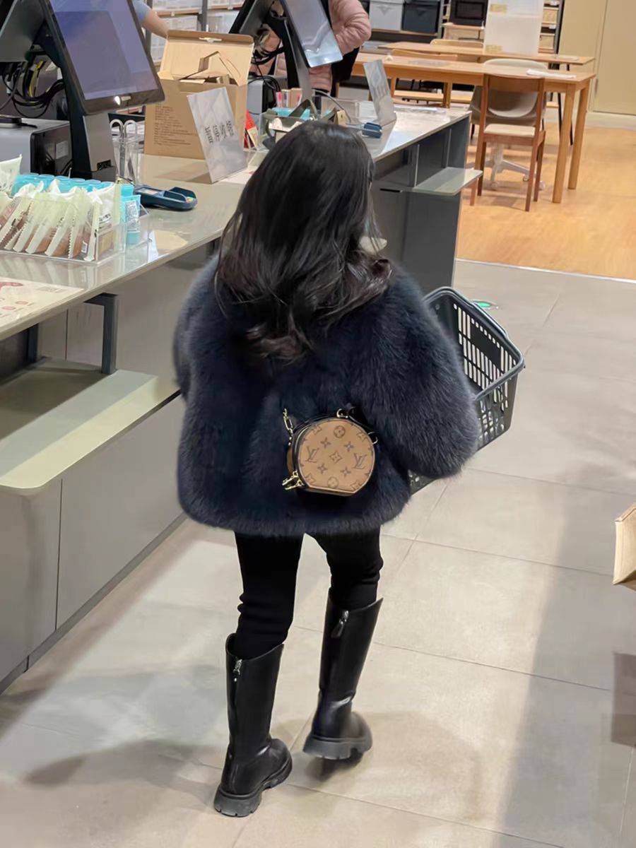 2023 Mädchen-Pelzimitationsmantel, verdickt und warm, Baby-Plüsch-Winterkleid, Eleganz, Mädchen, hochwertig_voghion.com