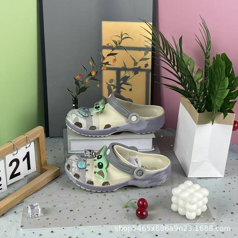 Star Wars Crocs Parent-Child Style Non-Slip Breathable Closed-Toe Outdoor Beach Shoes Sandals