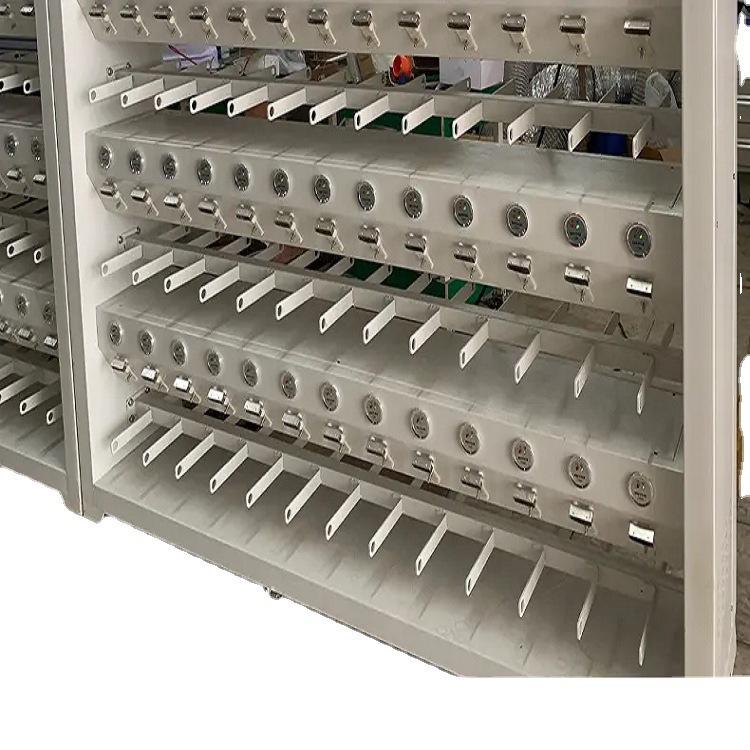 666 equipo de detección downlight envejecimiento lámpara envejecimiento rack de prueba de producto vehículo de prueba de rotación