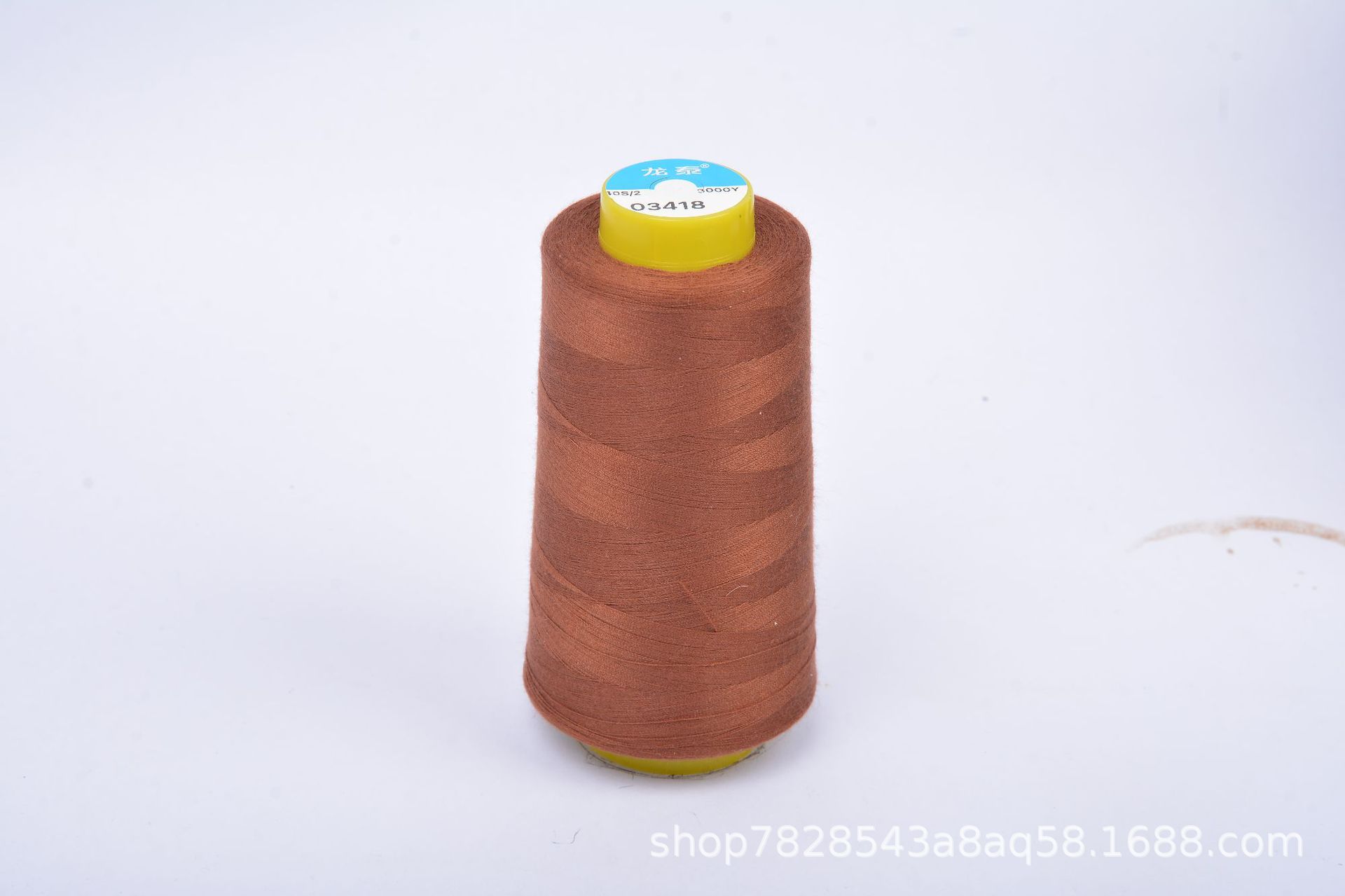 402 Liu Qing 3000 yardas línea de costura serie marrón línea especial de fábrica de ropa línea de máquina de coser de alta velocidad