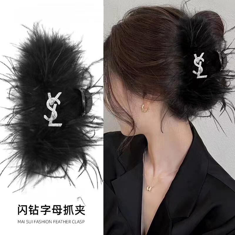 Celebrity style feather clip autumn and winter New Black Camel bird fur shark clip flash diamond letter large hairpin hair accessories