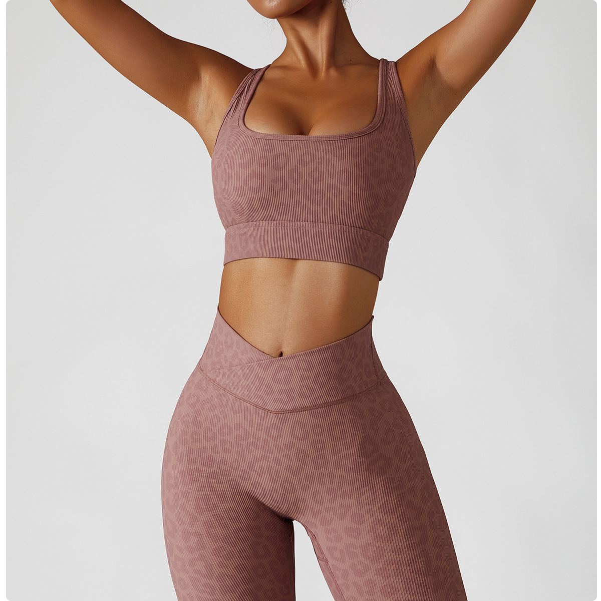 5 Model Show-BWX6398-2_04.jpg