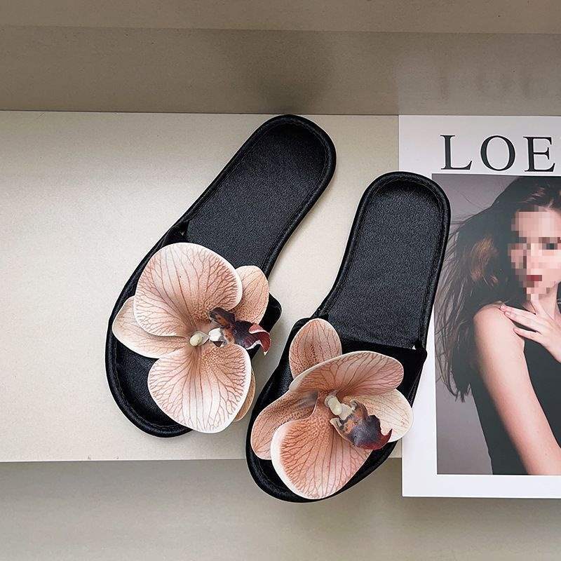 Barbie Phalaenopsis Flower Slippers Women's Fashionable and Versatile Outerwear Non-Slip Flat Slippers Home Soft Soled Slippers