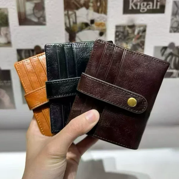 Top-layer vegetable-tanned cowhide card holder, pleated, vintage artistic style, multiple card slots, simple, practical, compact, genuine leather short wallet